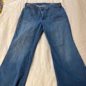 Gap Bellbottom jeans NWOT